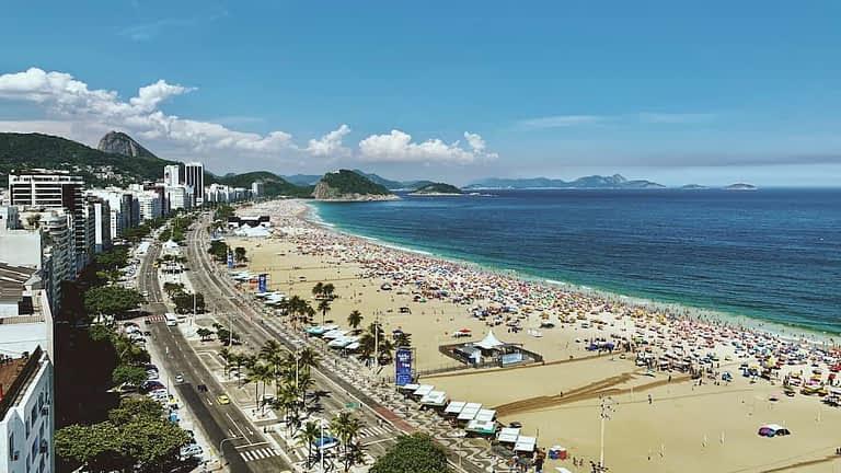 copacabana - as melhores praias do rio de janeiro - de lugar nenhum (1)